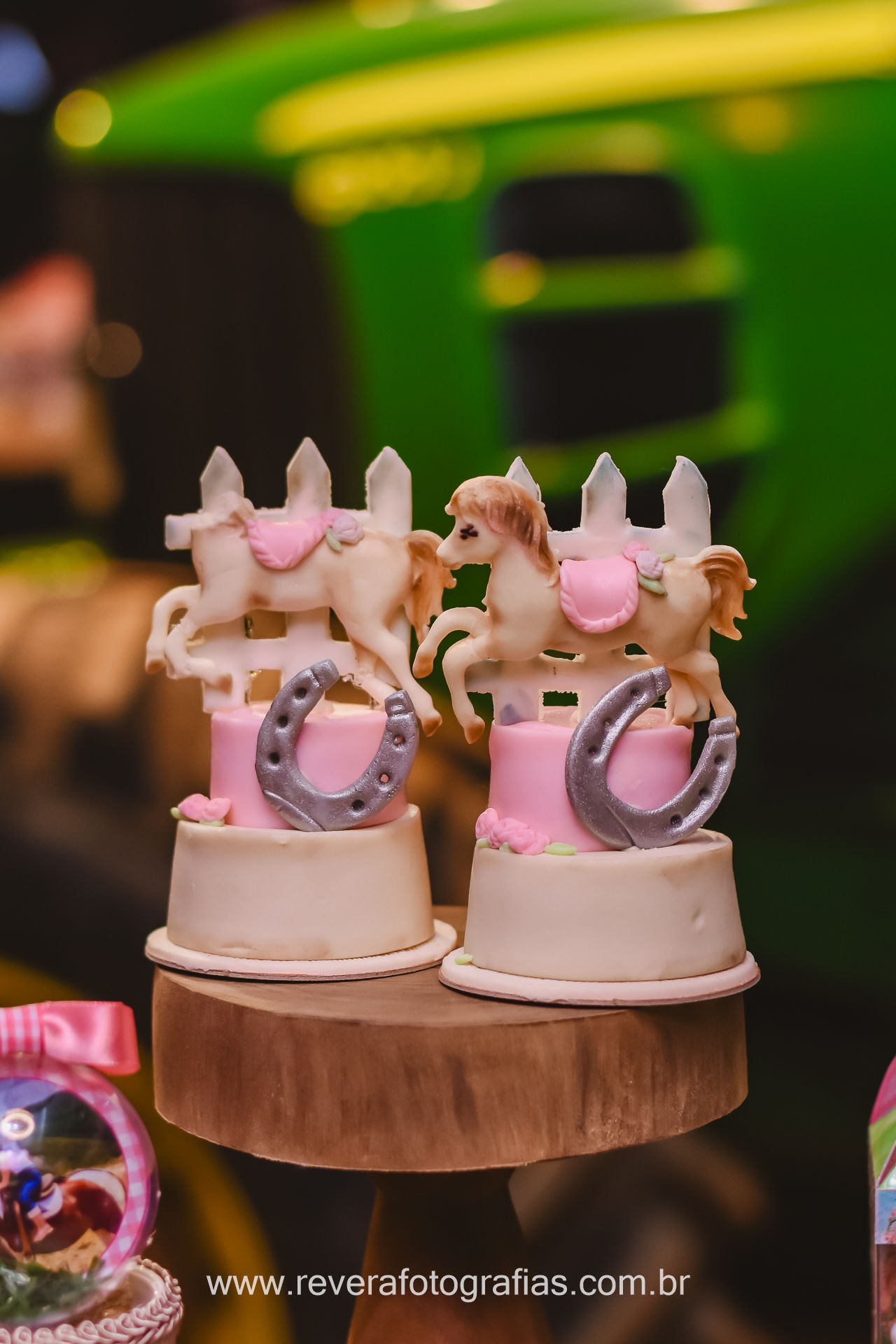 doce personalizado cavalo ferradura de festa infantil tema fazendinha