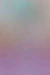 reverá fotografias Fotografia de papelaria personalizada de festa de aniversário infantil em Aracaju com decoração tema fundo do mar no salão de festas da aruana no condomínio lago paranoá caixinha de papel para doces personalizada com bola de acrílico em cima e arte de peixe e polvo em aquarela com cetim rosa bebê e com paleta nas cores rosa claro, roxo, lilás, dourado e azul em tom pastel delicado