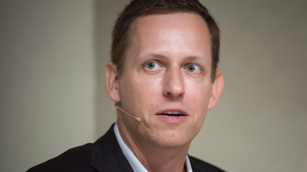 Peter Thiel veut-il remplacer la démocratie? Ce que révèlent vraiment les cités privées