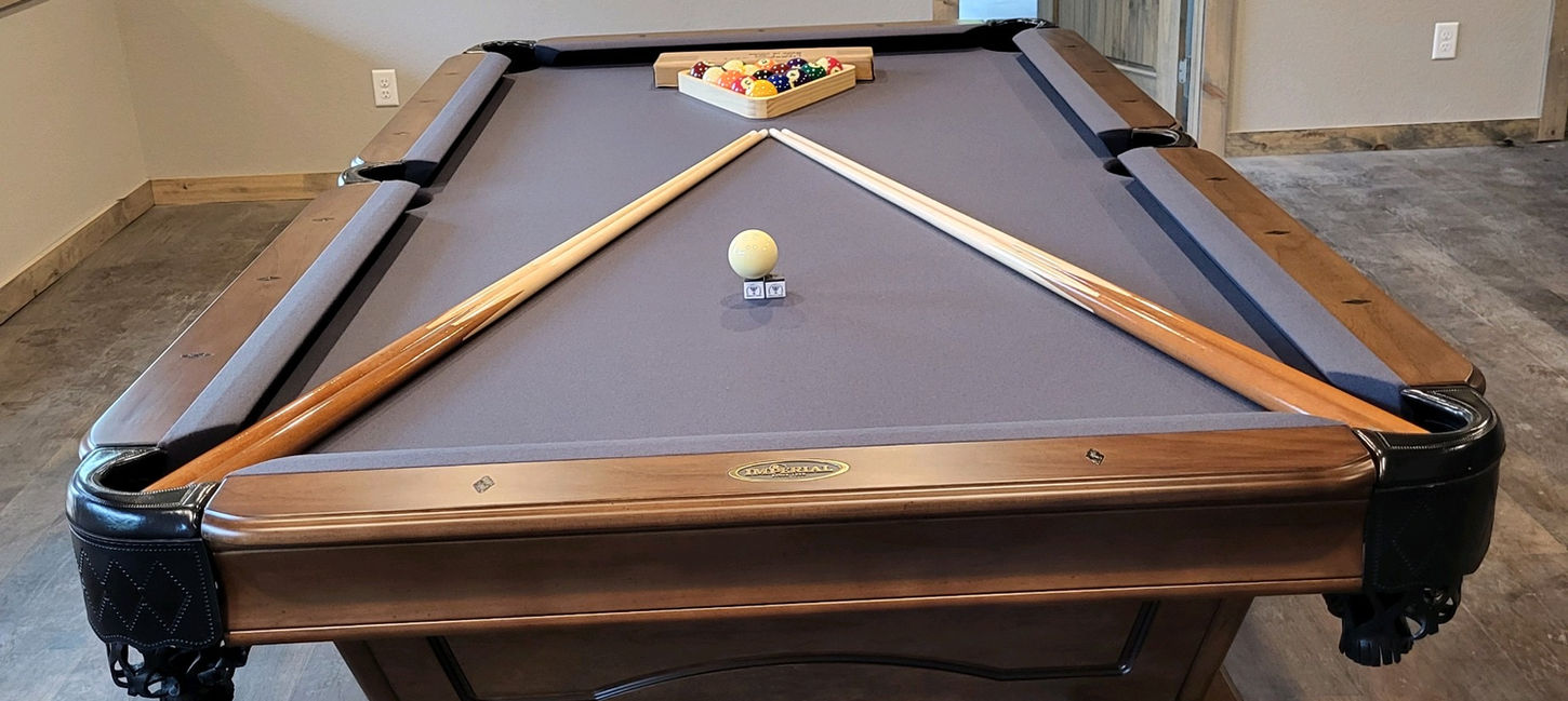 7' Resolute- Solid Ball and Claw Legs
