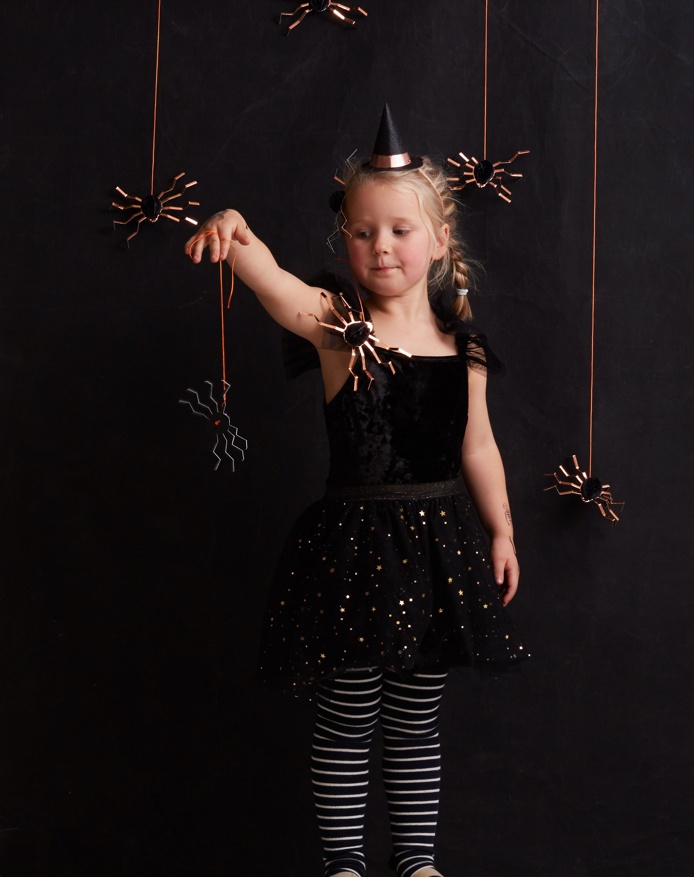 Паучки "Halloween" (шары-соты)