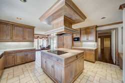 90_6601 northwest grand boulevard, nicho