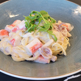 FRUITS DE MER SAUCE ALFREDO