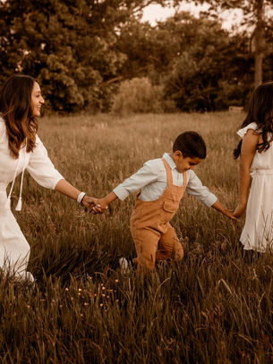 What to Wear for Your Family Photoshoot