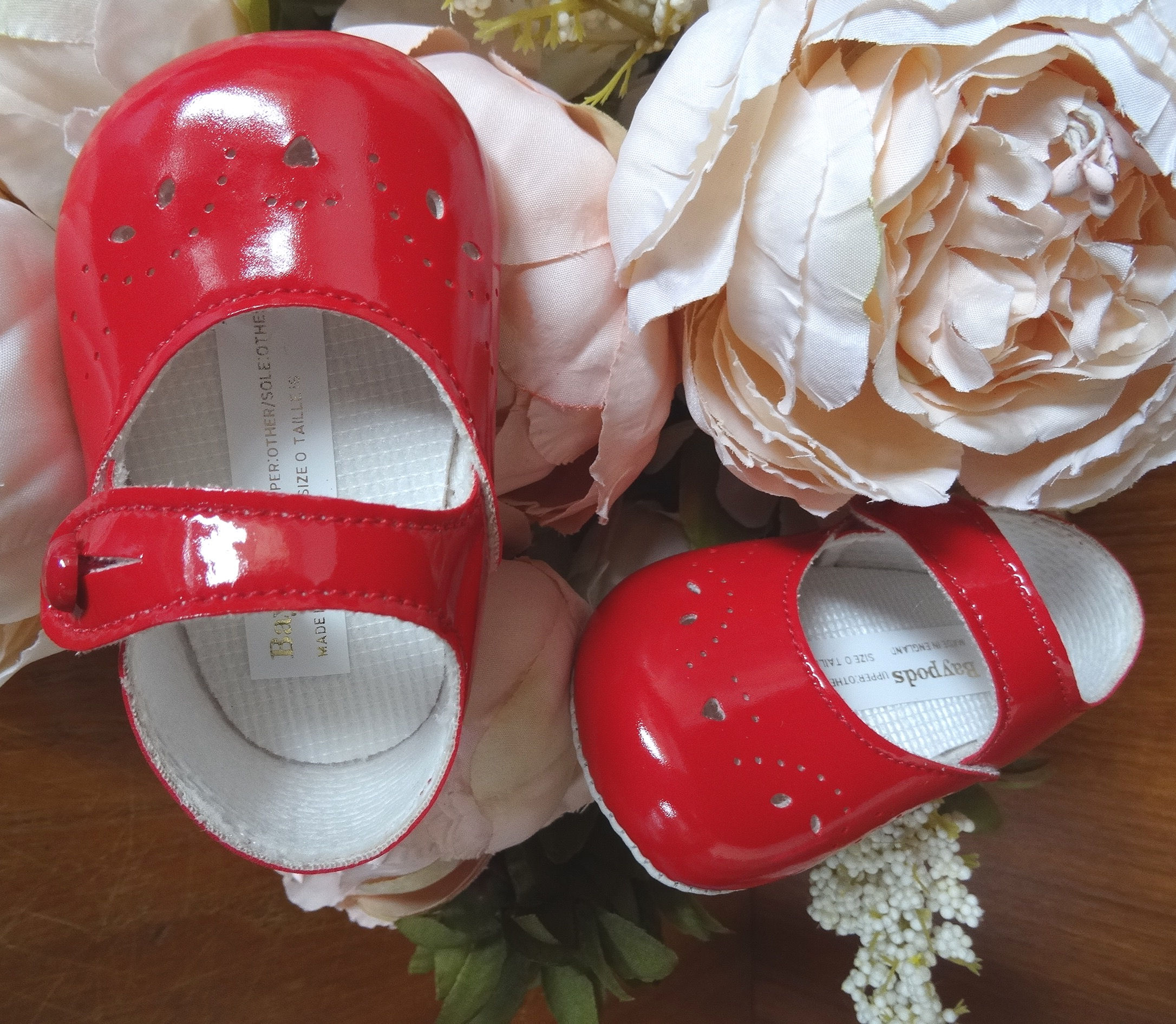 Baby Girls Red Patent Pram Soft Sole Shoes Christening UK size 1 / 3-6m