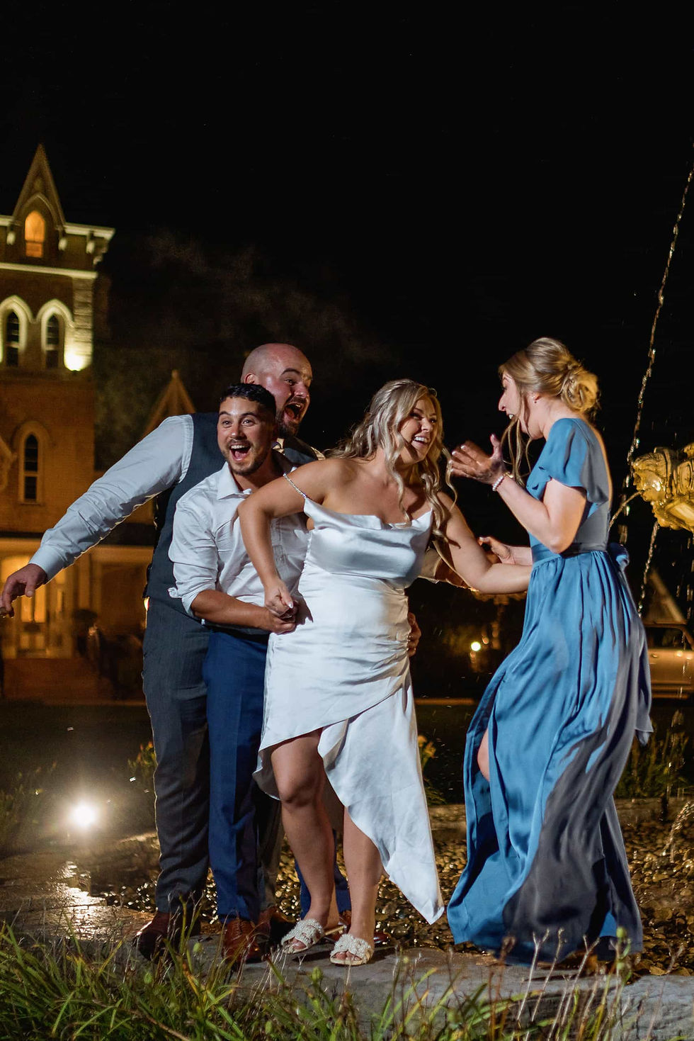 Authentic candid wedding moment captured by Toronto wedding photographer Lucas T