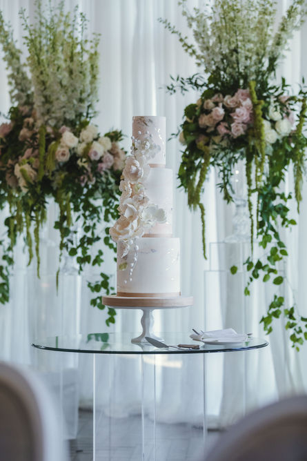wedding-cake-reception