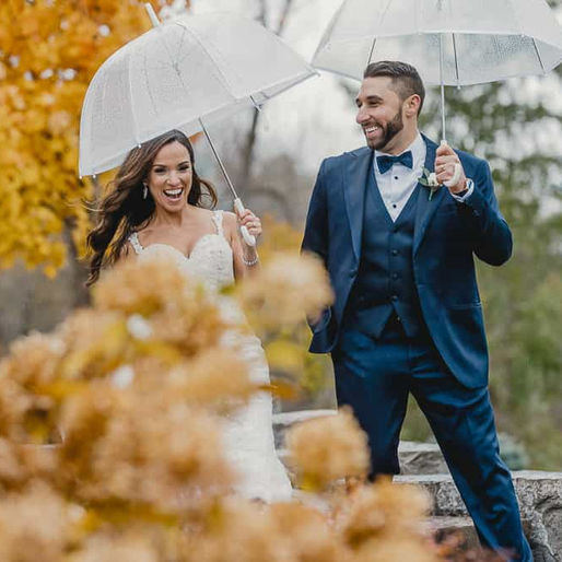 Photo Tips for Rainy Weddings in Toronto