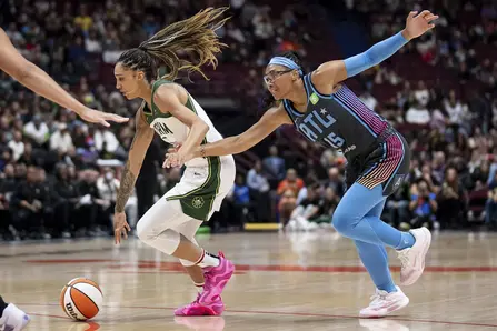 WNBA AU CANADA : LE STORM BRISE SA SÉRIE NOIRE DANS UN MATCH HISTORIQUE À VANCOUVER