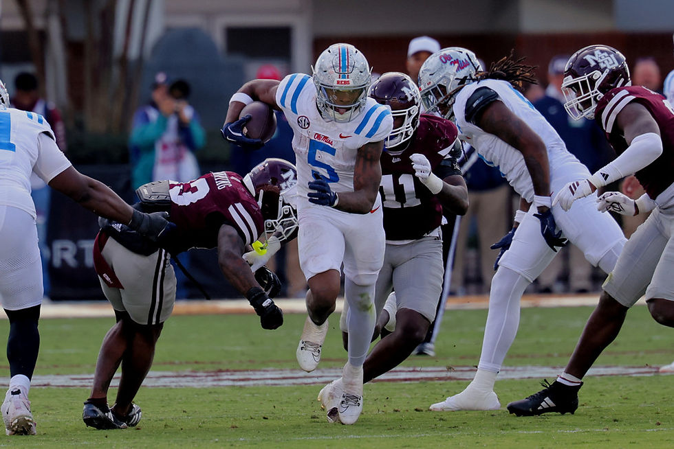 EGG BOWL 2025 : OLE MISS FRAPPE FORT ET GARDE LE CAP (38–19)