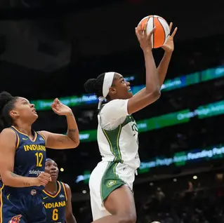 DOMINIQUE MALONGA REJOINT LA LIGUE UNRIVALED POUR LA SAISON 2026