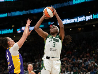 DOUBLE PROLONGATION À SEATTLE : LES SPARKS ARRACHENT LA VICTOIRE 108–106 FACE AU STORM
