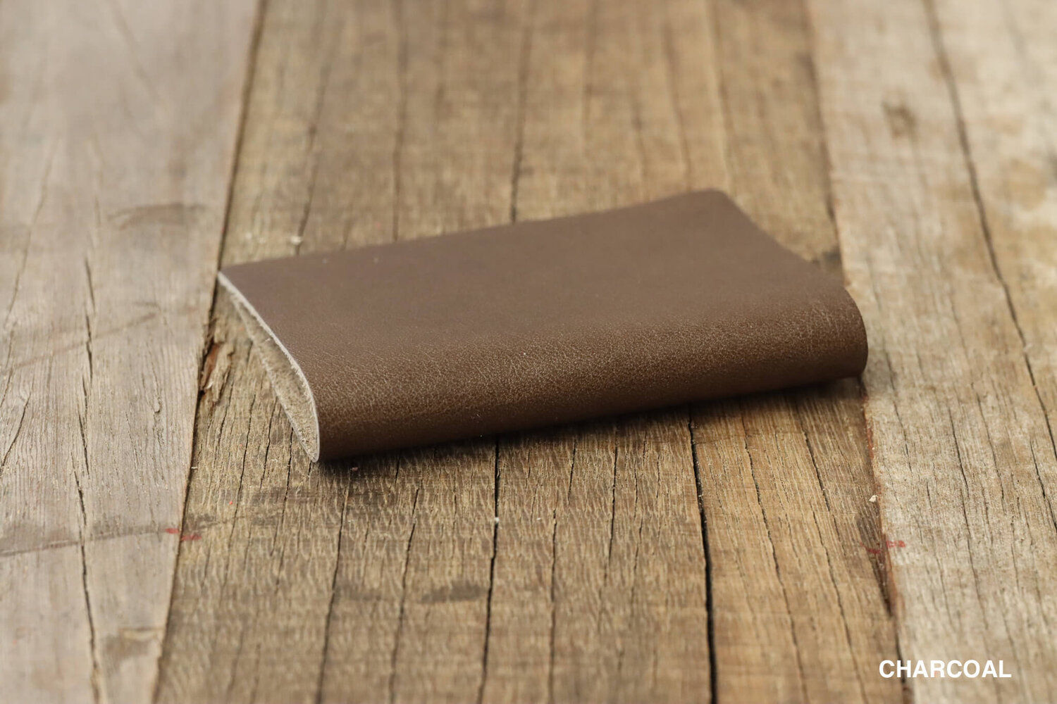 Arazzo Alaska | charcoal