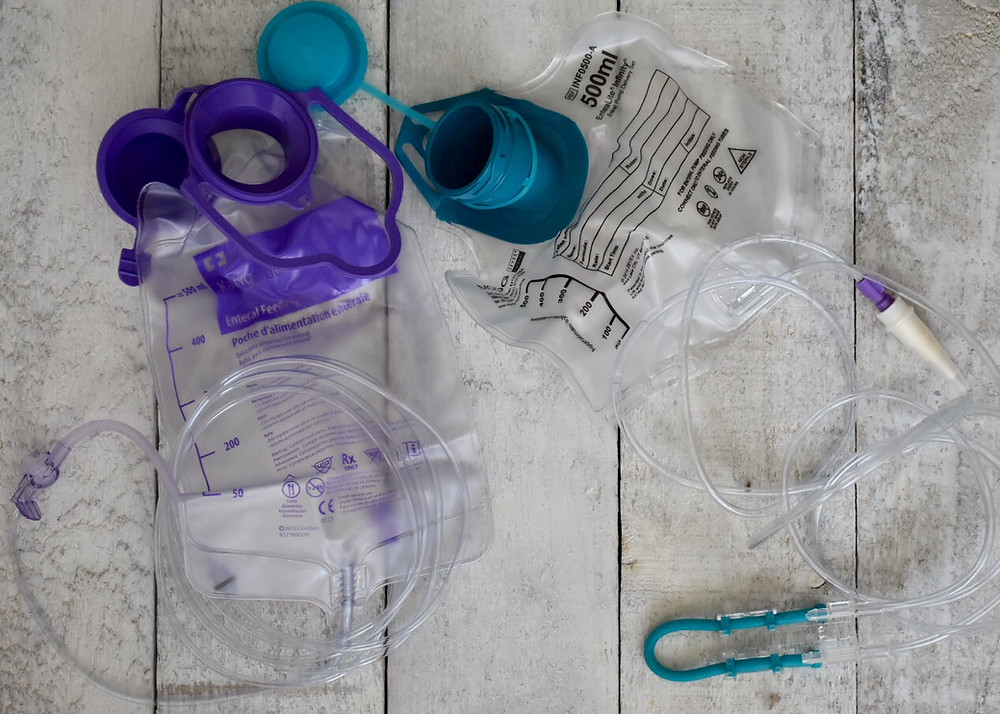 Feeding tube pump sets. Kangaroo pump feeding set and Moog Infinity pump feeding set.