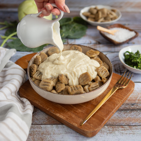 Kohlrabisoße mit Knusspertopping aus Kohlrabigrün 🌱🌱