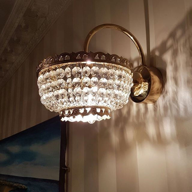 Thumbnail: 24% PbO basket wall sconce shown in the patina finish. lead crystals sparkle beautifully against the ornate patina frame.