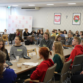 Praktyka - Debata Młodzieżowa - Festiwal Pomysłów