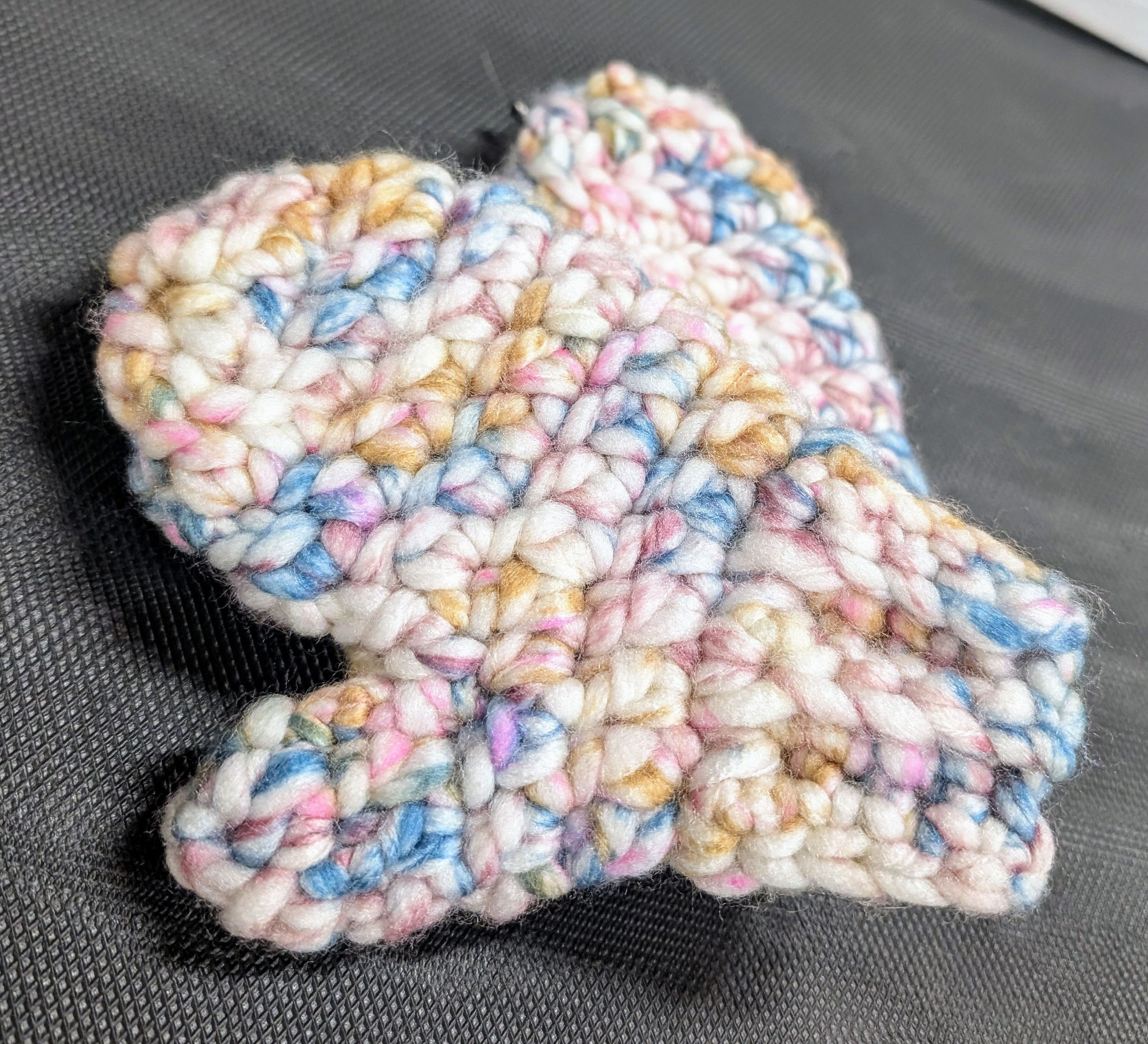 Crochet Mittens - Pink Confetti