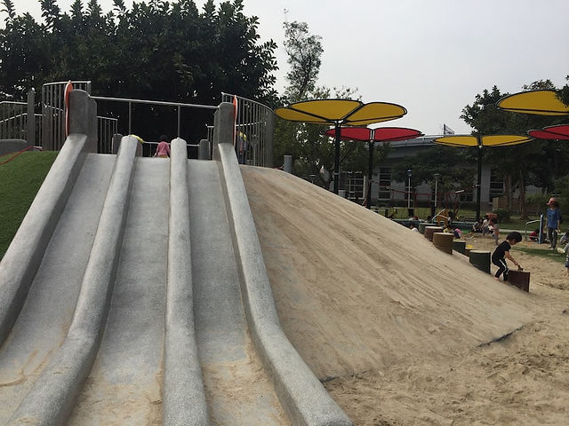 Slides at Rongxing Park-min