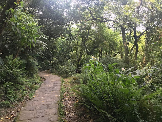 Bailusishan Hiking Trail