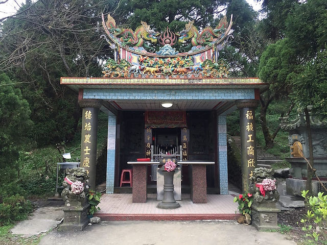 Earth Temple at Qingtiangang