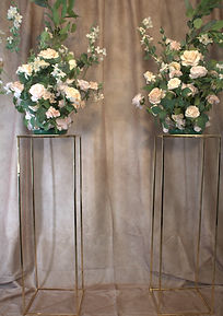 Soft Blush & Cream Altar Example