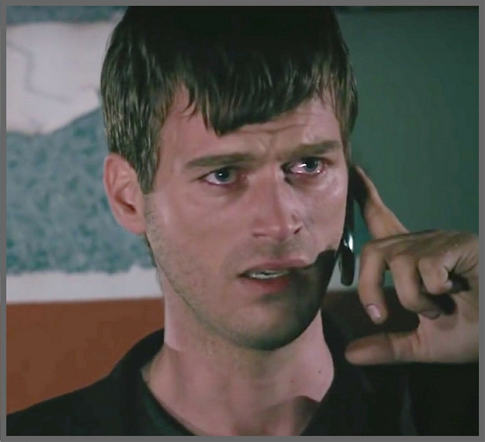 Kuzey calls Cemre tells her he loves her