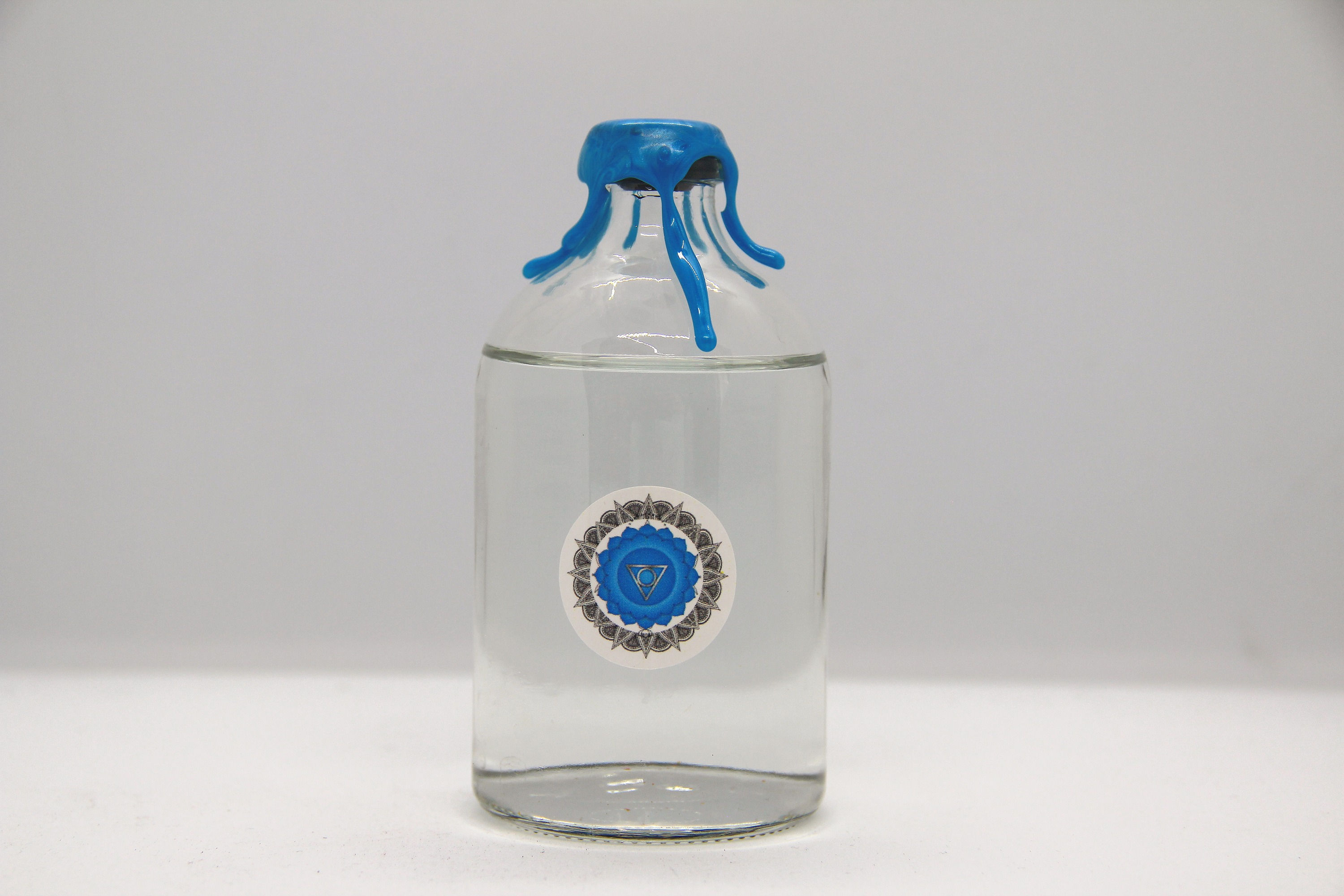 Аромадифузор з ефірними оліями для чакри "ВІШУДХА"