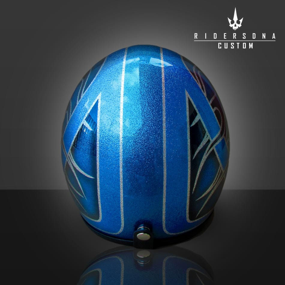 サムネイル： METAL FLAKED BLUE TRIBAL FLAMES HELMET