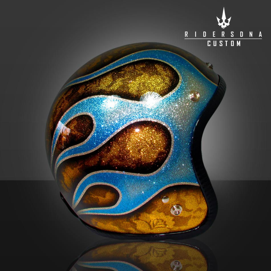 598 BLUE FLAMES FLORIT AIRBRUSH PAINT FLAKE HELMET