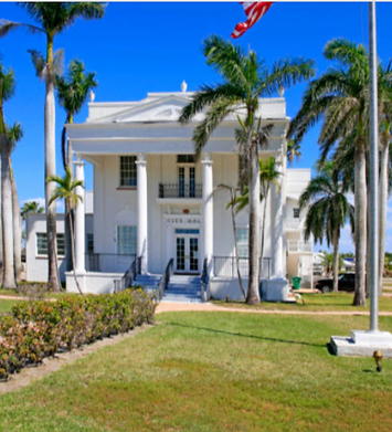 Old Collier County Courthouse .png