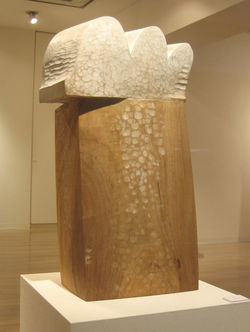 2010「森へ」　サイズｈ68×w39×d18cm