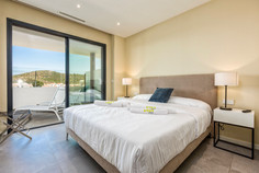 Vivi-Homes-luxury-rentals-Costa del Sol (9).jpeg