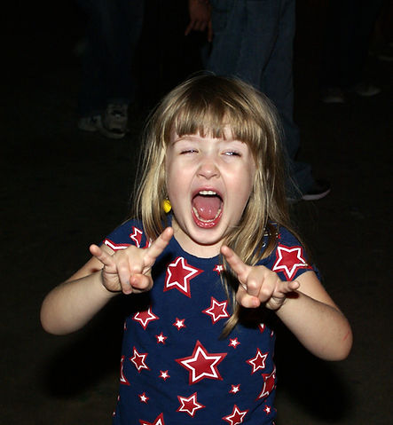 Little%20kids%20devil%20horns.jpg
