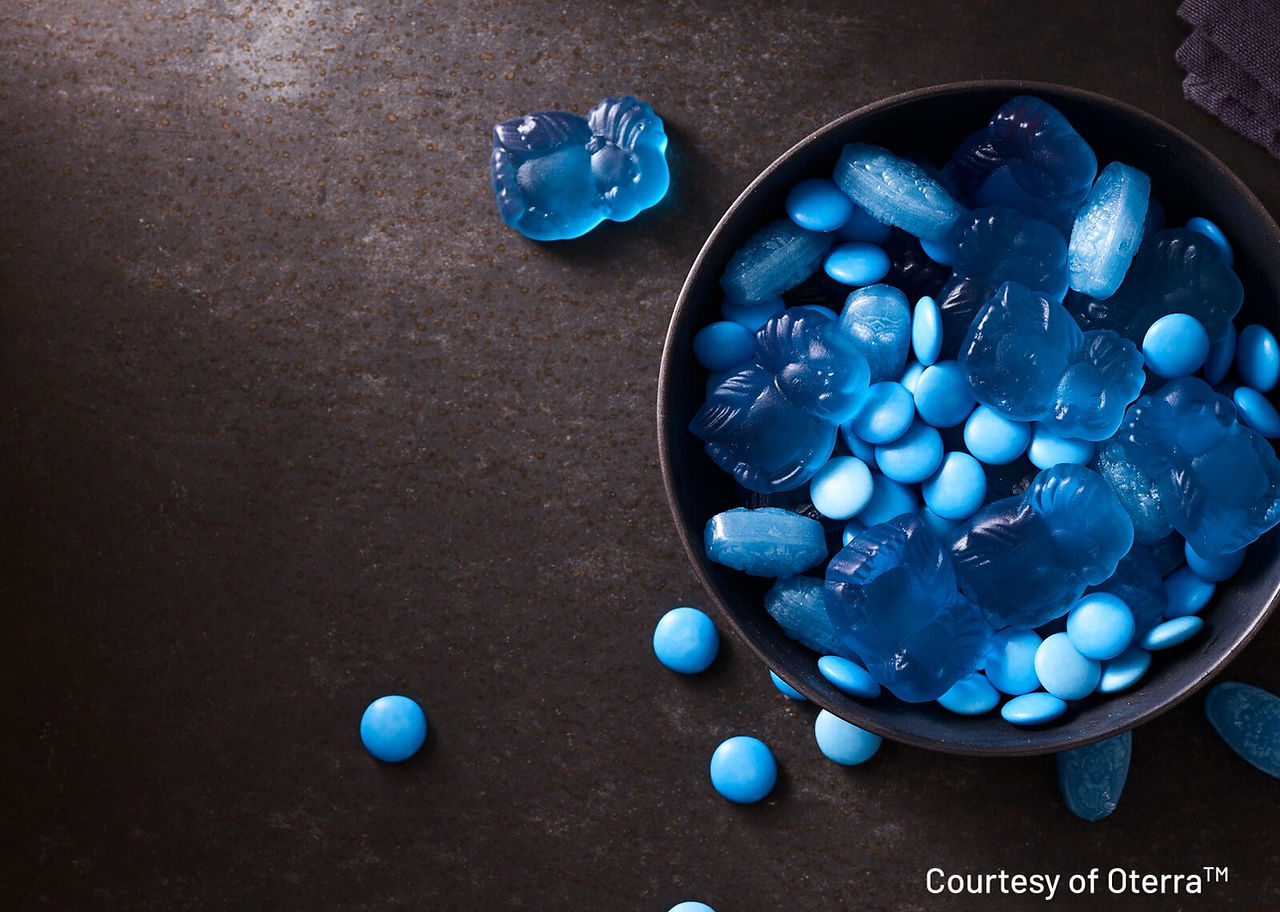 Oterra Arctic Blue, sustainable blue pigment from spirulina, reducing carbon emissions significantly