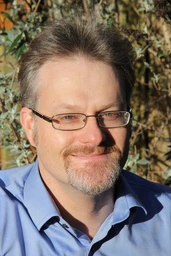 Steve Osborn  Steve Osborn BSc (Hons), M.Phil, Director & Technology Scout