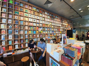 (UPDATED) Why you need to visit Huggs-Epigram Coffee Bookshop at least once in your lifetime