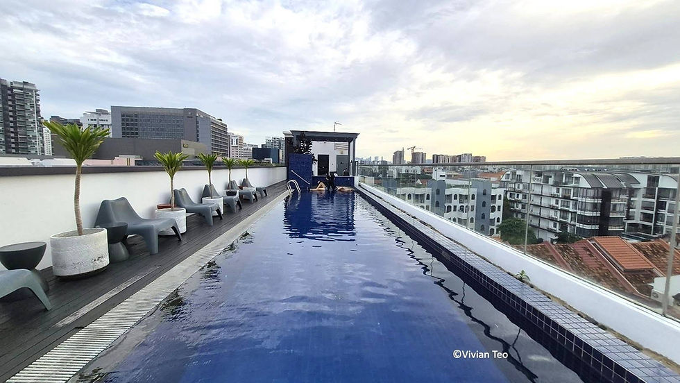 We went for a staycation to explore the east of Singapore! Here's what it's like at Santa Grand Hotel East Coast