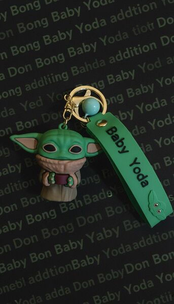 ⭐ DON BONG — Baby Yoda Keychain