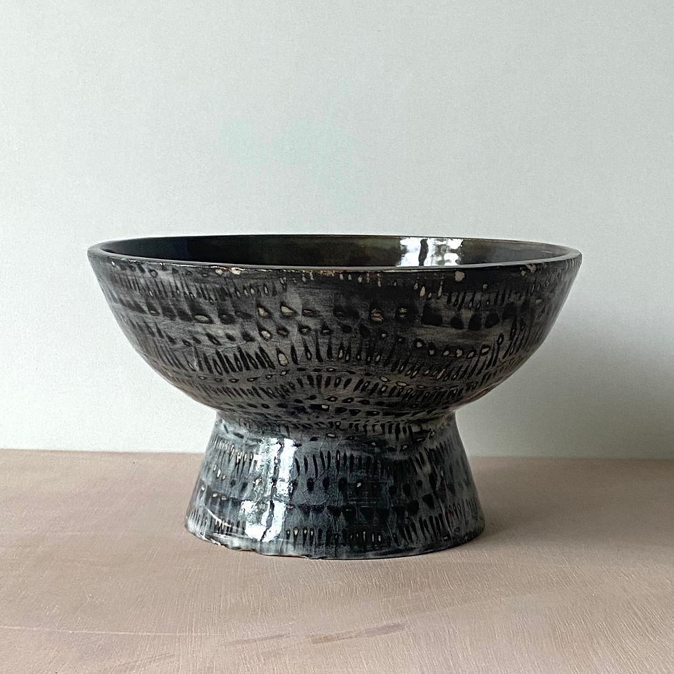 Thumbnail: Sgraffito brown pedestal bowl