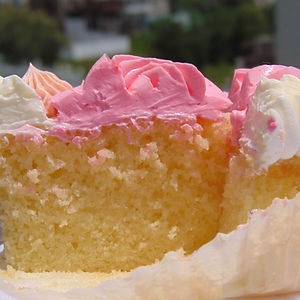 Vanilla Cupcakes (6pcs)