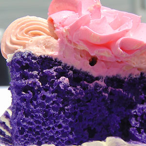 Ube (Purple Yam) Cupcakes (6 pcs)