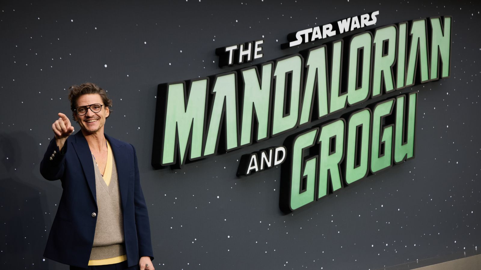 'The Mandalorian and Grogu' Fan Event: 20-minutes of The Mandalorians Jump to the Big-Screen - Film Focus Online
