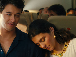 'People We Meet on Vacation' Review: Meet Poppy and Alex, and Their Ten Summers of Yearning