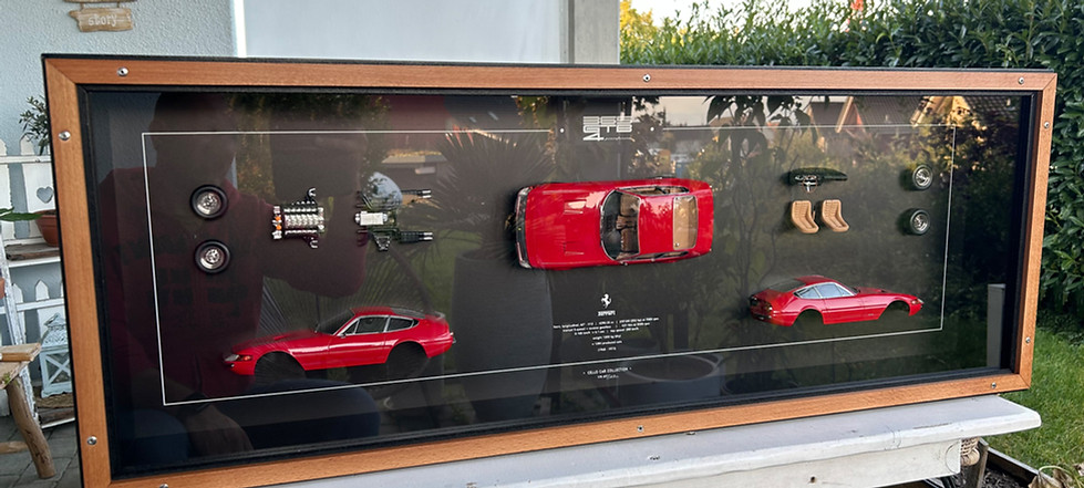 Cello Car Collection Rahmen Ferrari Daytona 365 GTB/4 1:18