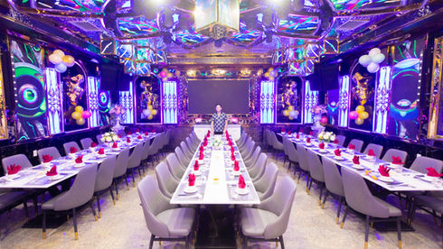 Karaoke và ‘Tay Vịn’: Hiểu Đúng Để Tránh Nhầm Lẫn