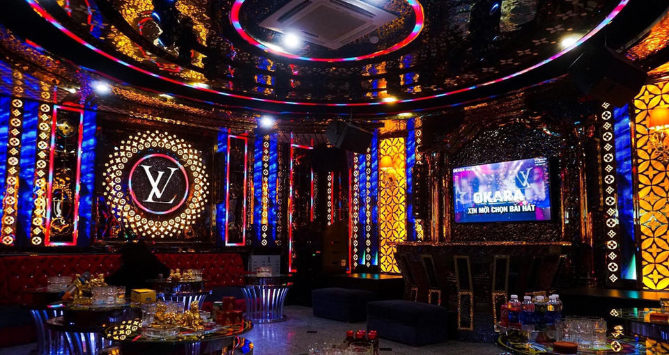 lucky 2000 ktv private room