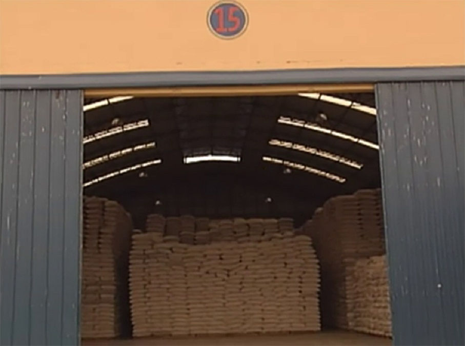 الصورة المصغرة: Lait longue durée UHT bio 0.1% matières grasses, 1.5% matières grasses, 3.5% mat