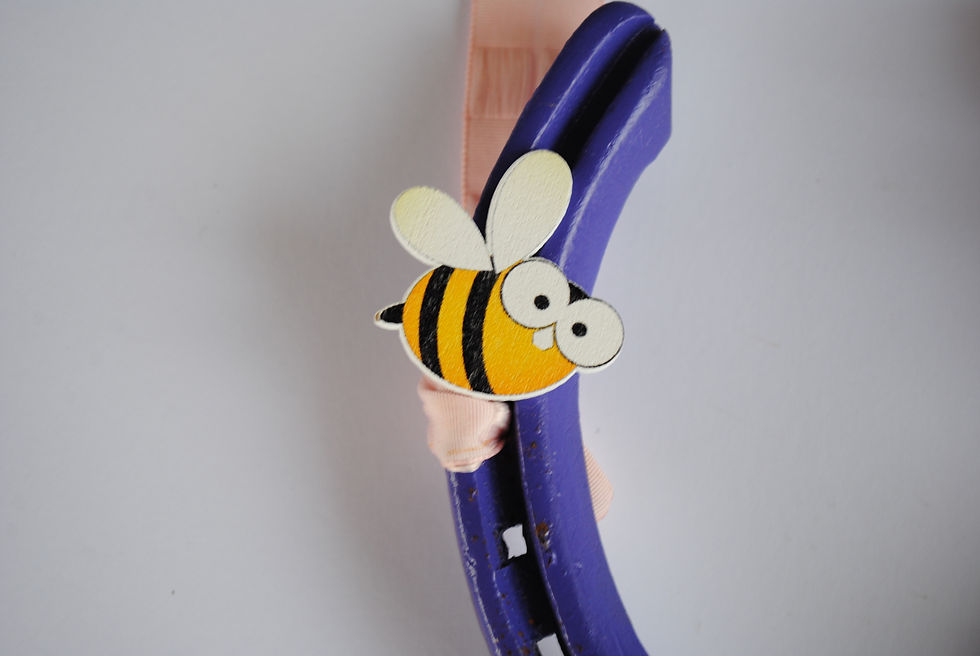 Thumbnail: Purple Hanging Horseshoe