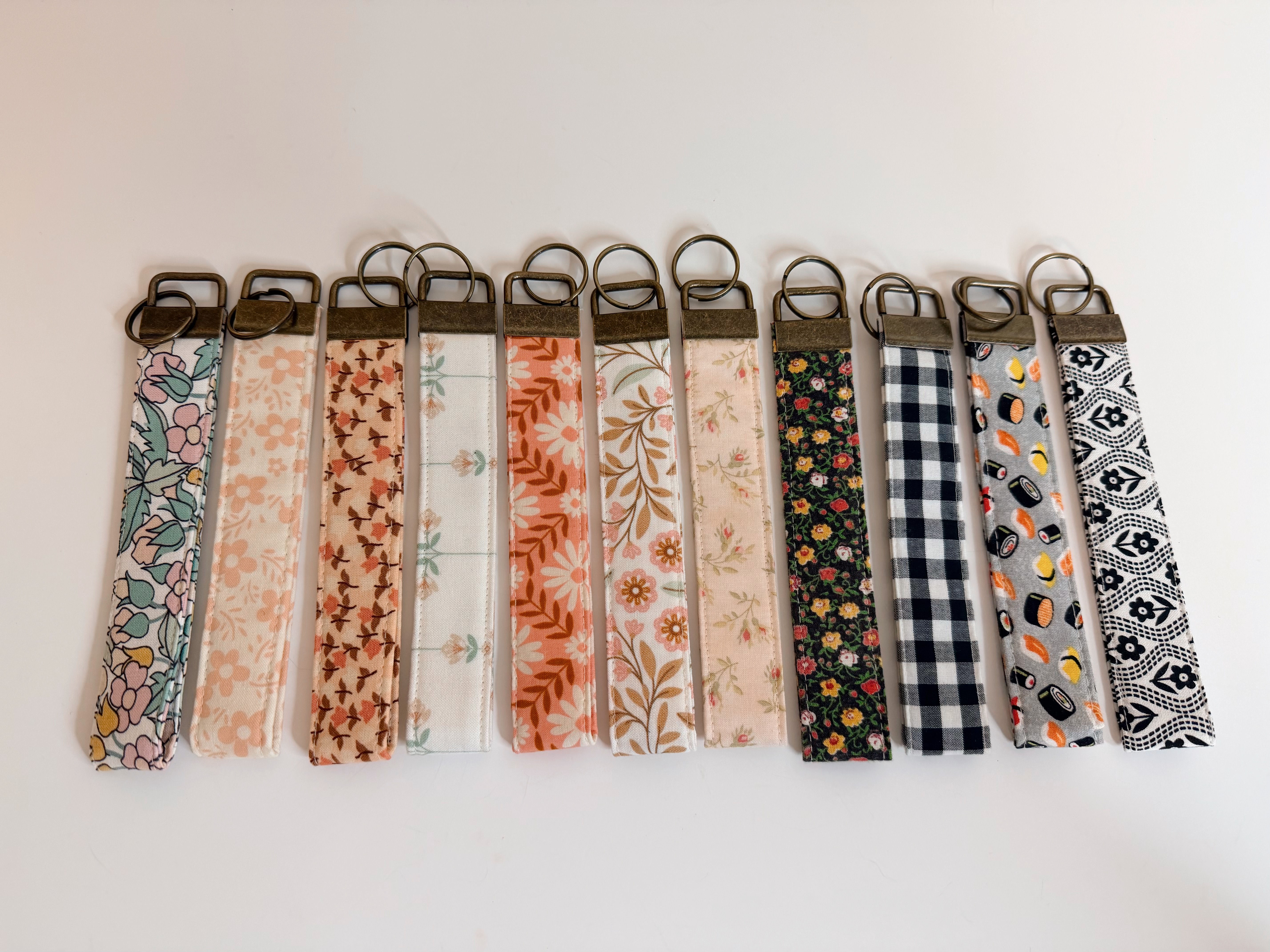 Wristlet Keychain BLUSH & BLACK TONES - can use with our clip b